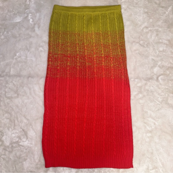 NWT The Drop Lola Red & Green Ombre Knit Midi Ribbed Skirt Size XS - Picture 5 of 10